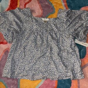 Blue cheetah print flowy blouse